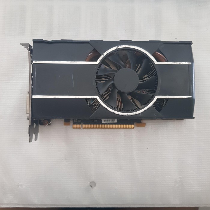 XFX Radeon HD 6870 HD6870 2GB GDDR5 256 Bit T1