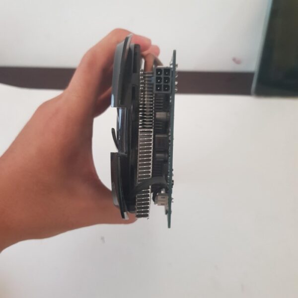 GIGABYTE Radeon HD 7850 HD7850 2GB GDDR5 256 Bit - Gambar 4