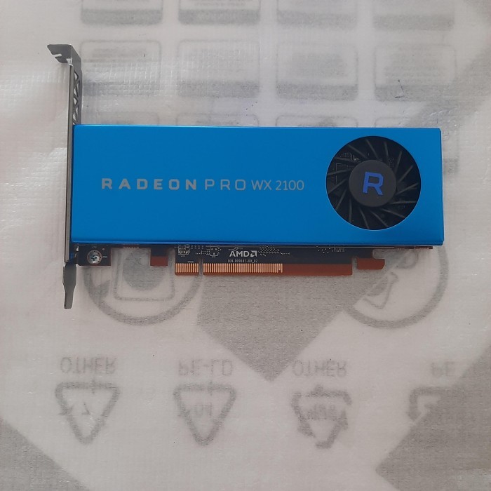 AMD Radeon Pro WX 2100 WX2100 2GB GDDR5 64 Bit