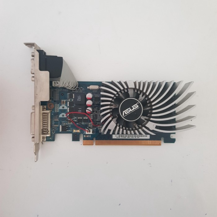 ASUS GeForce GT 530 GT530 2GB GDDR3 128 Bit