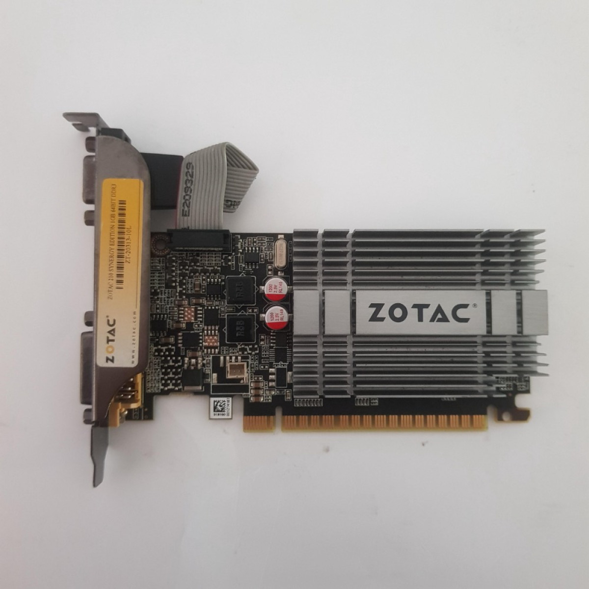 ZOTAC GeForce 210 1GB GDDR3 64 Bit