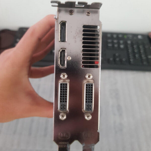 AMD Radeon HD 6770 HD6770 1GB GDDR5 128Bit - Gambar 3