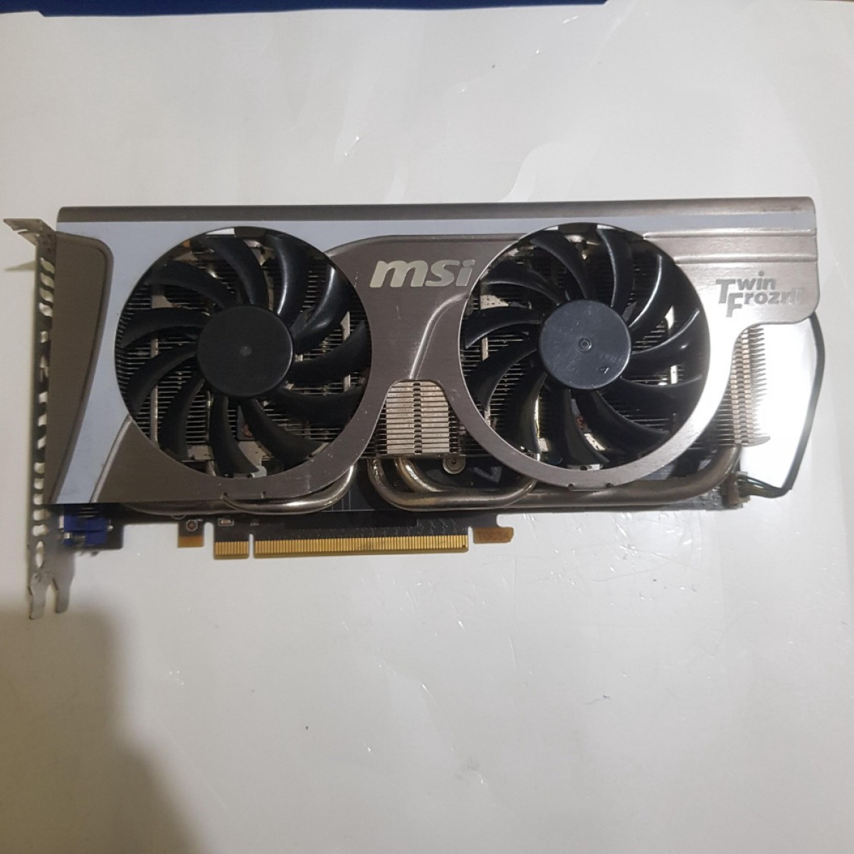 MSI GeForce GTX 560 TI 560TI 1GB GDDR5 256Bit