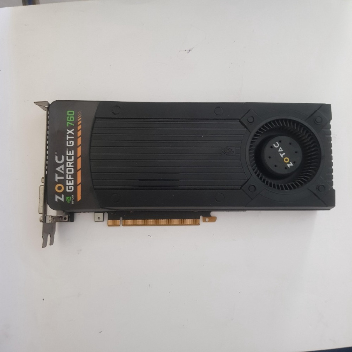 Zotac GeForce GTX 760 GTX760 2GB GDDR5 256 Bit