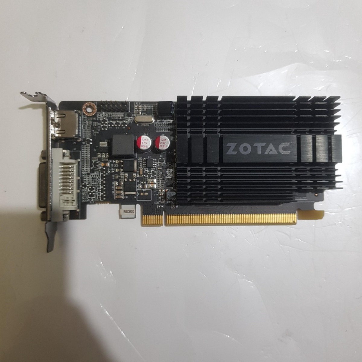 ZOTAC GeForce GT 710 GT710 2GB GDDR3 64 Bit