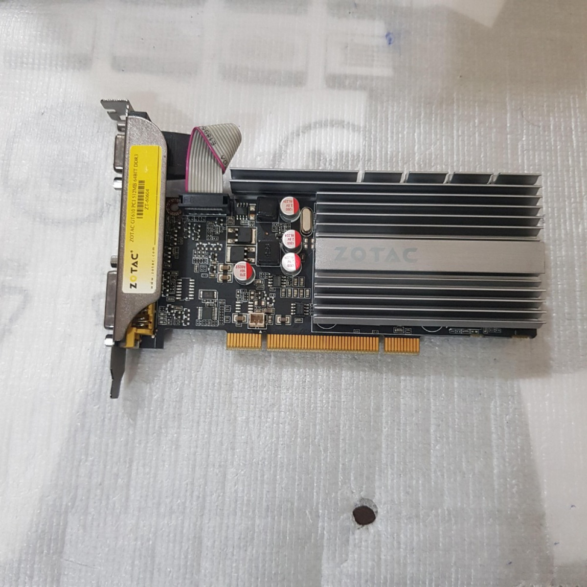 ZOTAC GeForce GT 610 GT610 PCI 512MB GDDR3 64 Bit