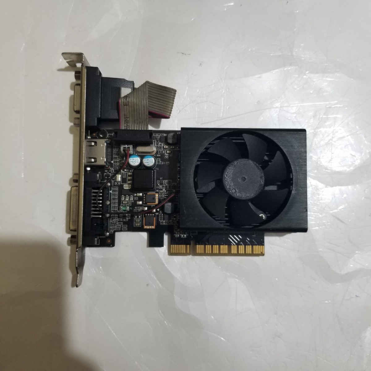 PNY GeForce GT 710 GT710 2GB GDDR3 64 Bit
