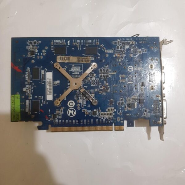 GIGABYTE Radeon HD 5670 HD5670 1GB GDDR3 128 Bit - Gambar 2