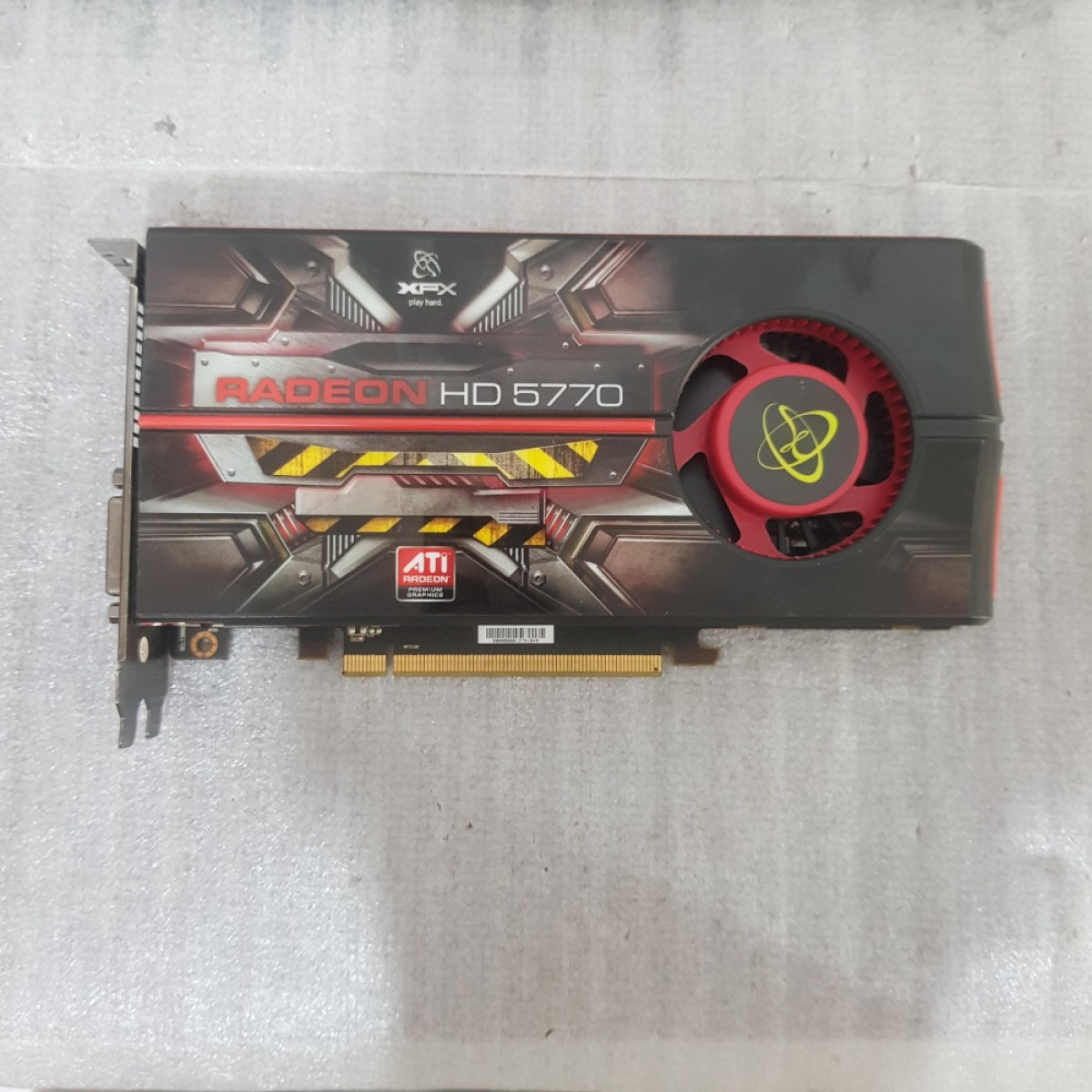 XFX Radeon HD 5770 HD5770 1GB GDDR5 128 Bit