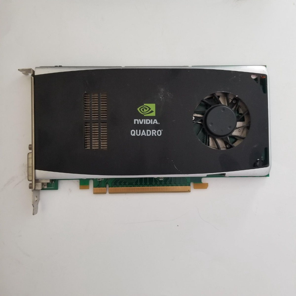 Nvidia Quadro FX 1800 FX1800 768 MB GDDR3 192 Bit