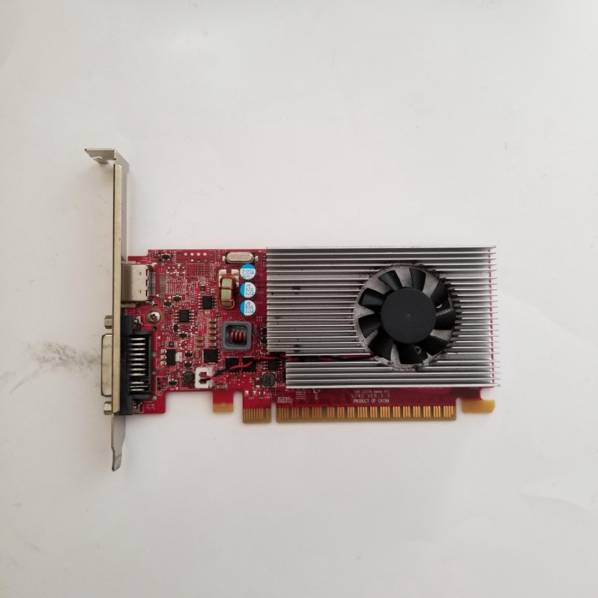 NVIDIA GeForce GT 730 GT730 2GB GDDR3 64 Bit T1