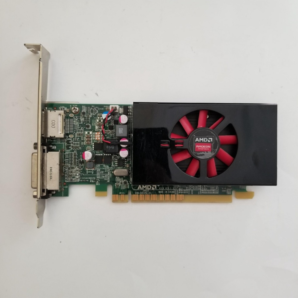 AMD Radeon R7 350 R7350 4GB GDDR3 128 Bit T1