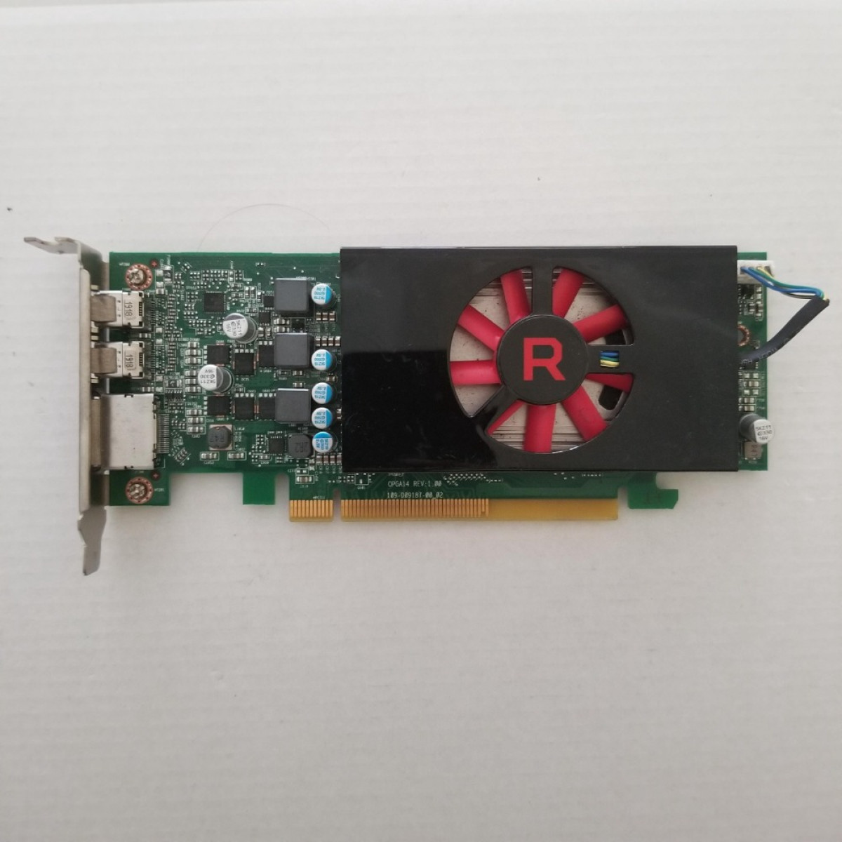 AMD Radeon RX 550 RX550 4GB GDDR5 128 Bit