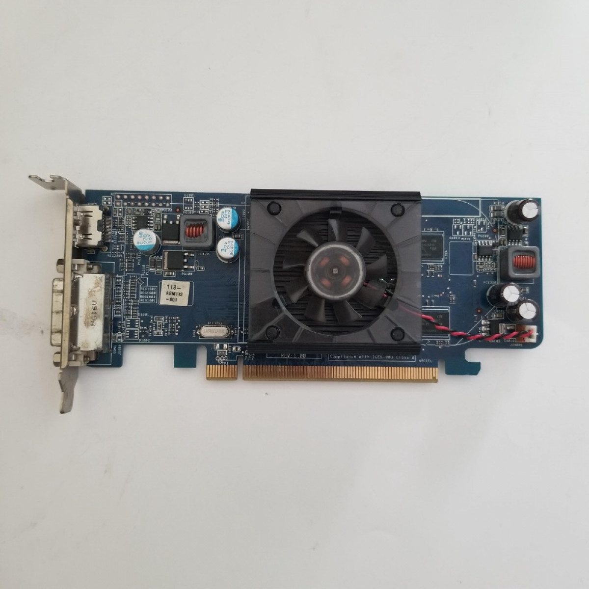 DELL Radeon HD 4350 HD4350 512MB GDDR2 64 Bit