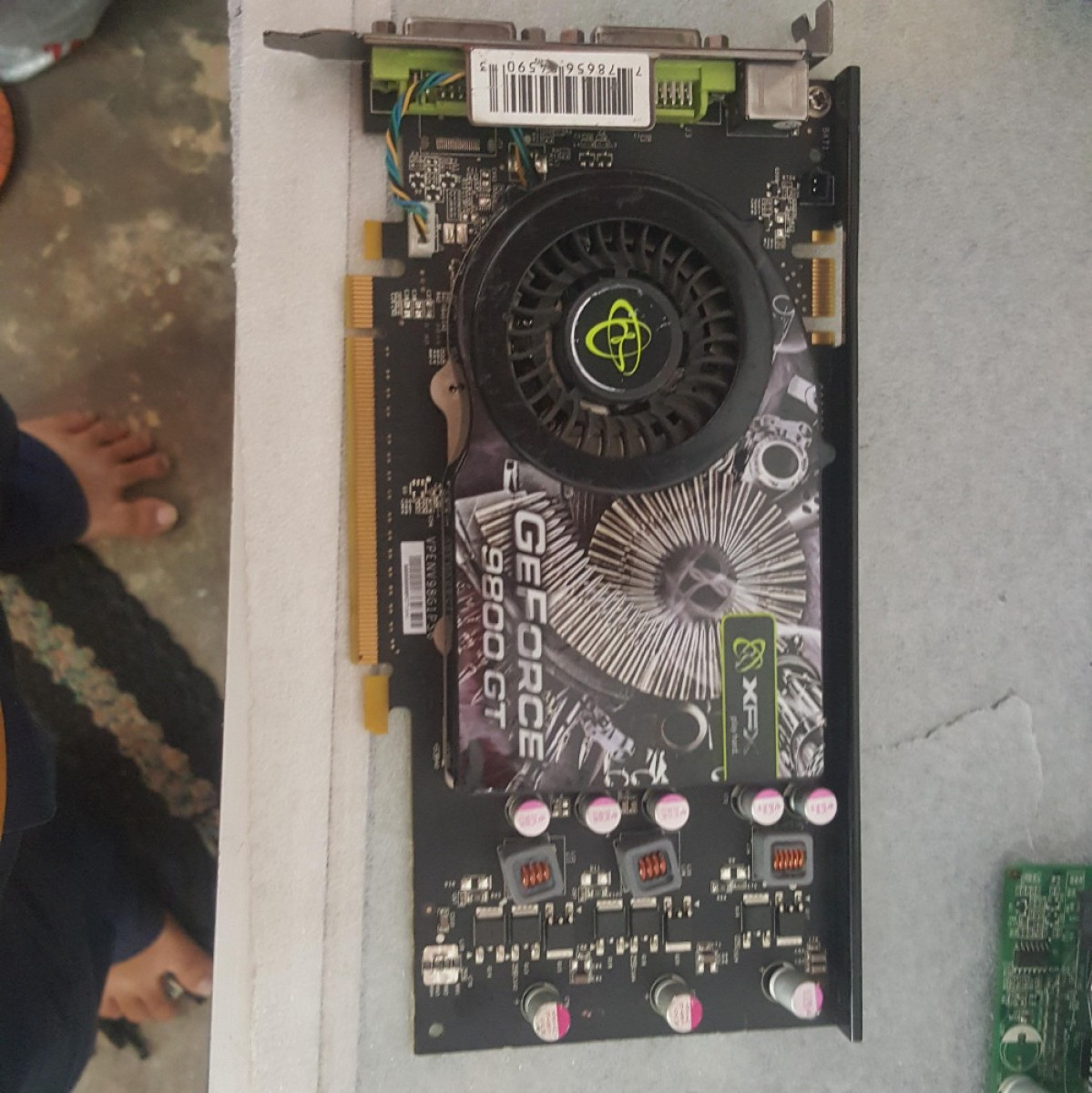 XFX GeForce 9800 GT 9800GT 512MB GDDR3 256 Bit