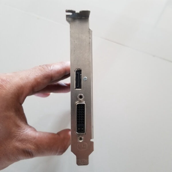 DELL Radeon R5 240 R5240 1GB GDDR3 64Bit - Gambar 3